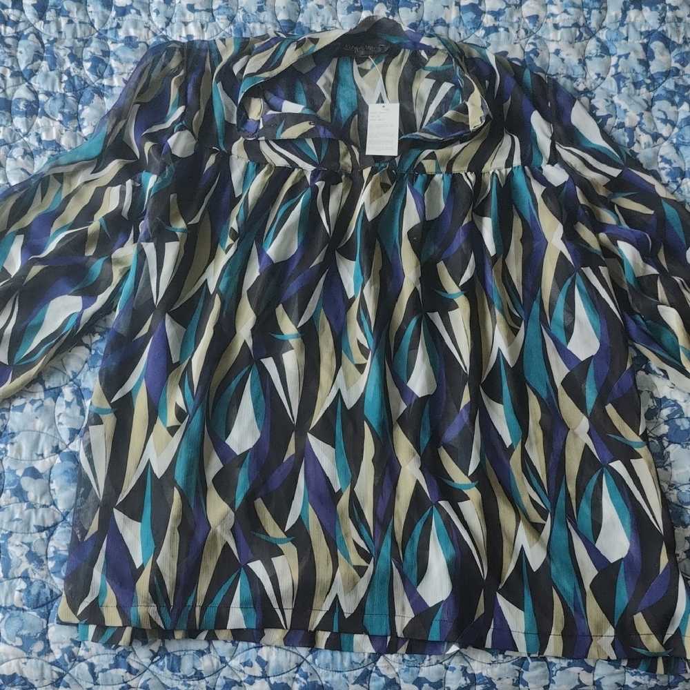 Blue and Green Graphic 3/4 Sleeve Blouse with Bib Collar